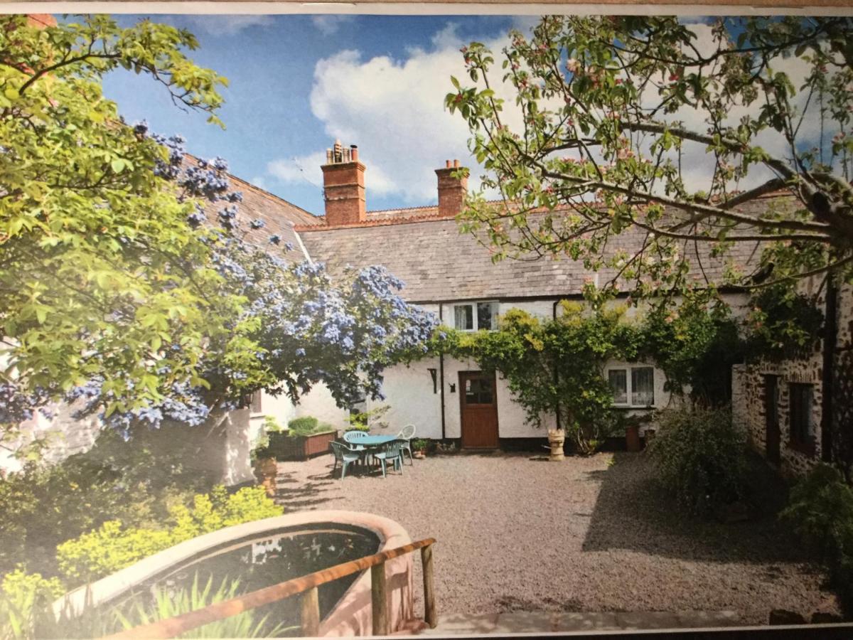 Steps Farmhouse B&B Minehead Esterno foto